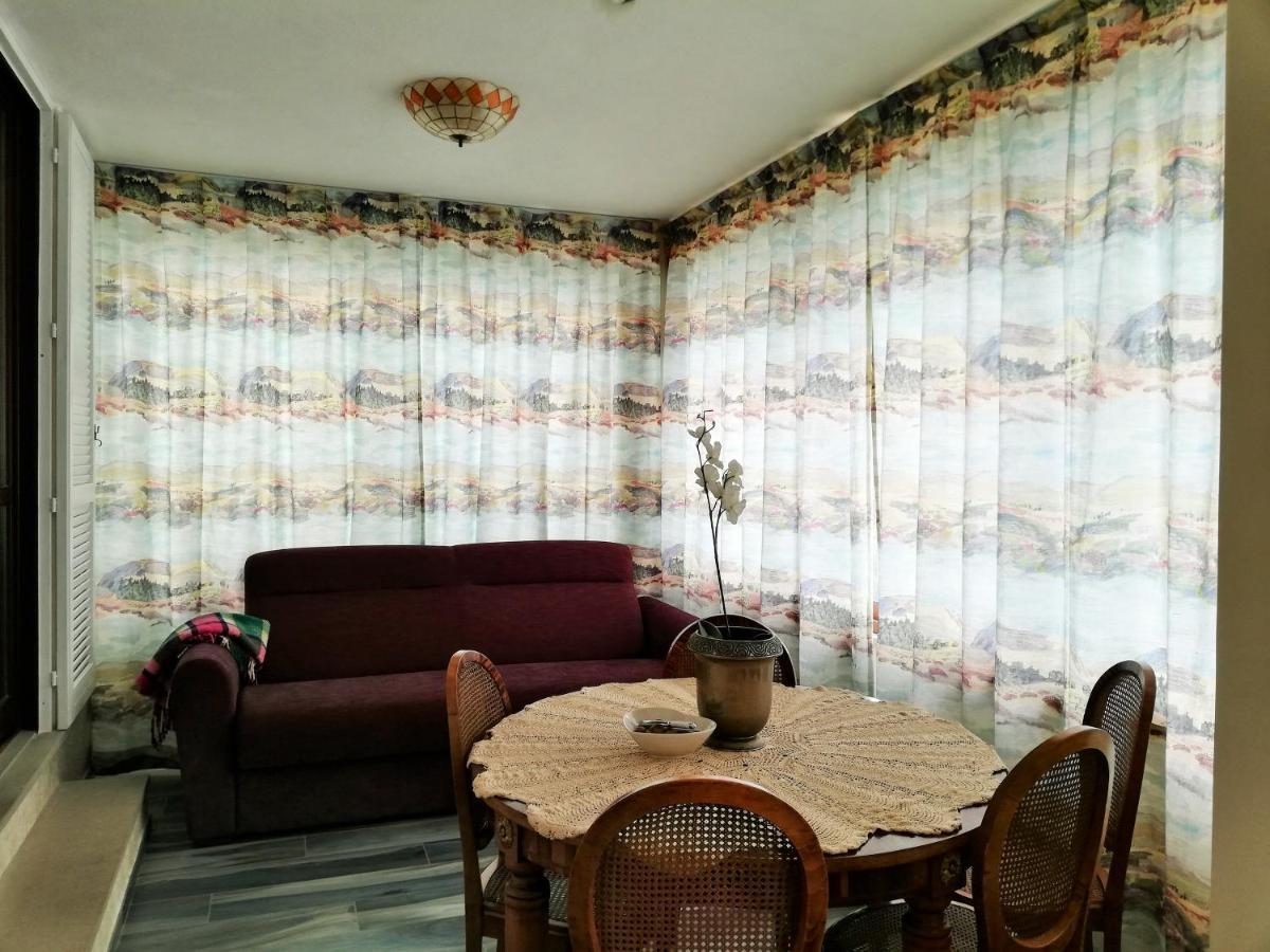 Sguardo Sul Lago เตรวินญาโน โรมาโน ภายนอก รูปภาพ